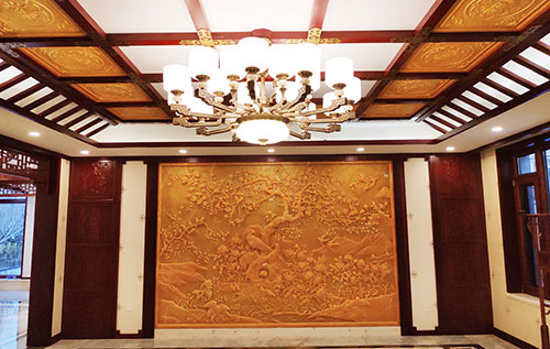 崖城镇中式别墅客厅中式木作横梁吊顶装饰展示